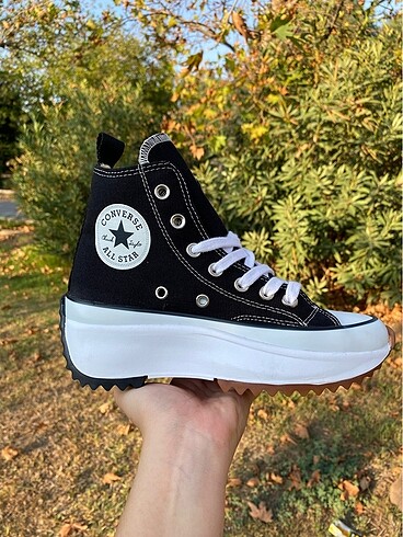 Converse Run Star Hike