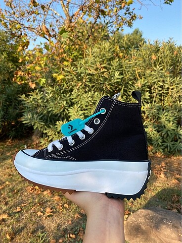36 Beden Converse Run Star Hike