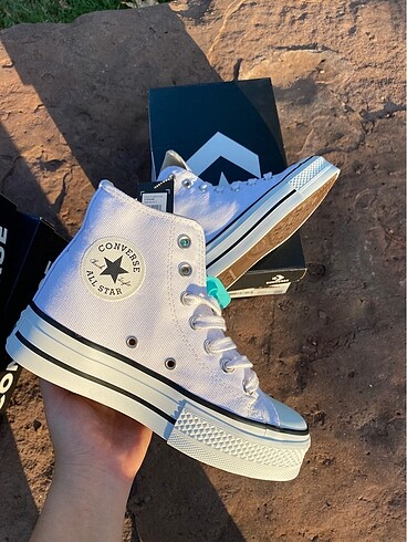 Converse Lift Platform