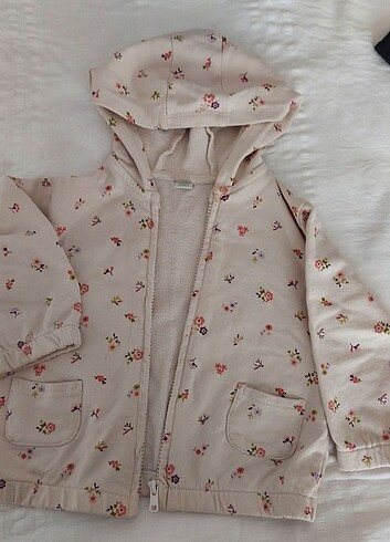 LC Waikiki LC Waikiki Green çiçekli kapşonlu hirka