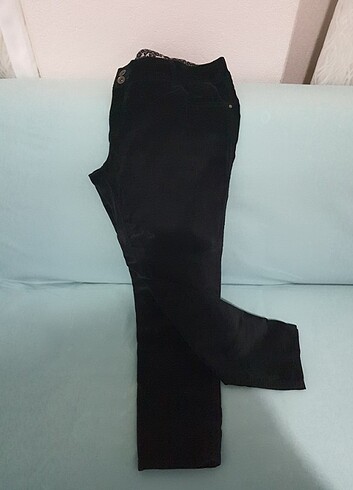 44 Beden siyah Renk Bayan kadife pantolon 