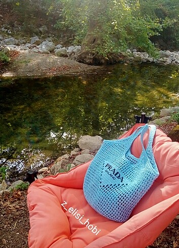 Beden Prada model el örgüsü çanta