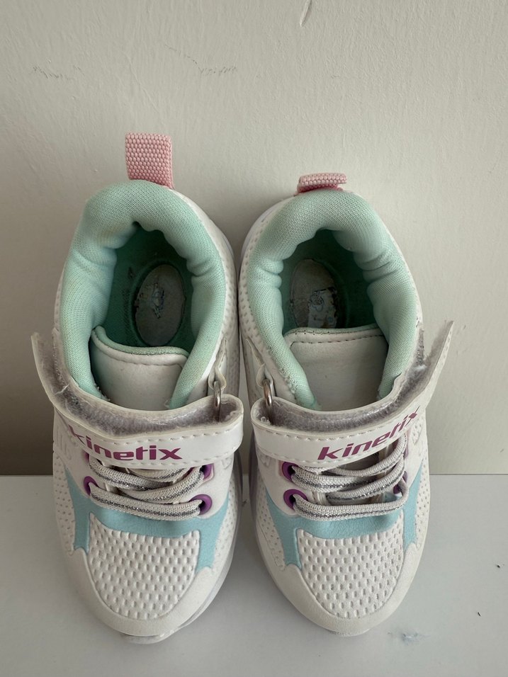 Kinetik Kız Çocuk Beyaz Bağcıklı Cırtlı Spor Ayakkabı - Görsel 5