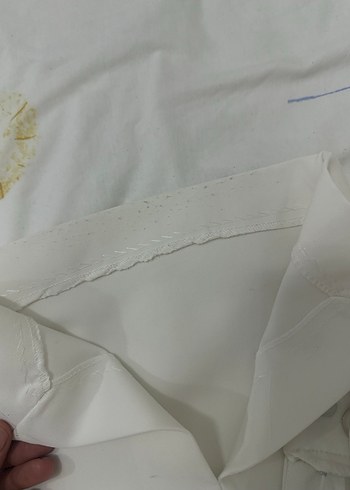 Beyaz çımalı yırtmaçlı pantolon - Görsel 9