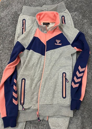 Hummel Takım