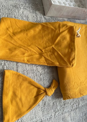 Hardal Sarı Bebek Taşıma Slingi - Görsel 3