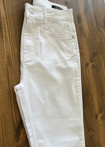 Beyaz Mini Kadın Kot Pantolon - Görsel 3