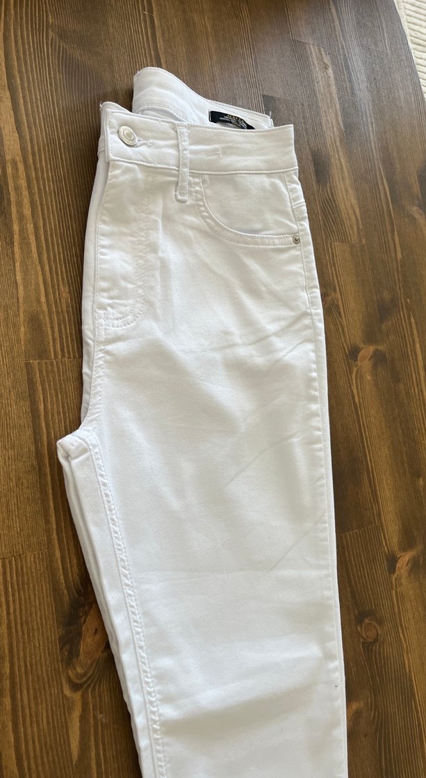 Beyaz Mini Kadın Kot Pantolon - Görsel 3