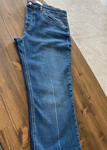 Mavi Desenli Düğmeli Zara Kadın Kot Pantolon - Görsel 4