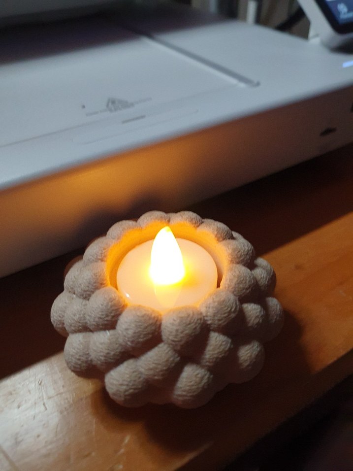 Bej Kabarcıklı Dekoratif Mumluk 3d tasarım - Görsel 5