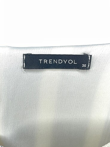 36 Beden çeşitli Renk Trendyol & Milla Kısa Elbise %70 İndirimli.