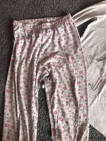 11-12 Yaş Beden Temiz pijama takımı