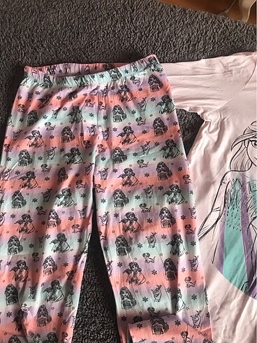 11-12 Yaş Beden Temiz pijama takımı