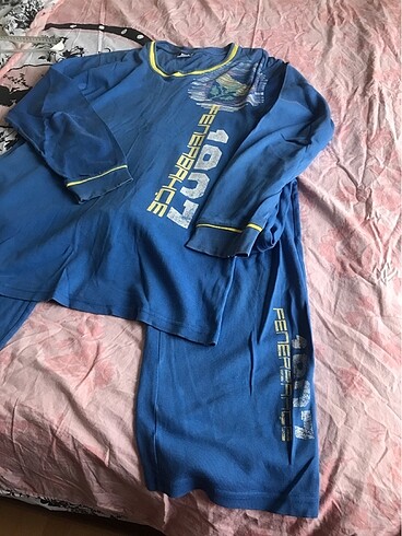 Lisanslı pijama takımı - Görsel 2