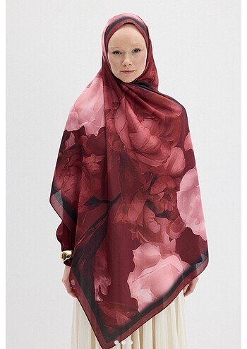 Lotus cherry