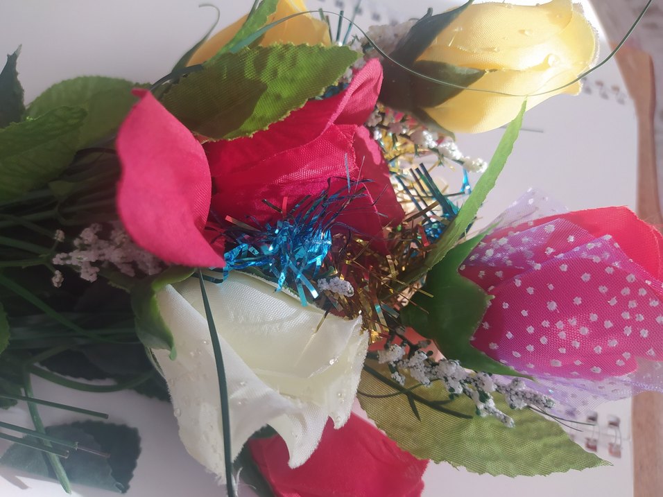 Beyaz ve Mavi Kuğu Figürlü  yapay çiçek hepsinin fiyatı - Görsel 3