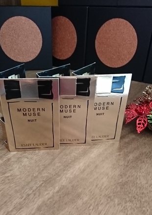 ESTEE LAUDER modern Muse NUİT 