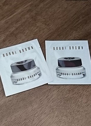 BOBBİ BROWN HYDRATİNG EYE CREAM 3ML