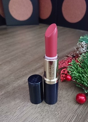 ESTEE LAUDER REBELLİOUS ROSE RUJ ???? 