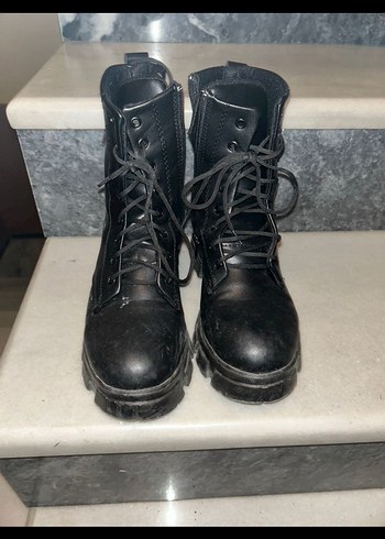 Siyah Deri Gotik Punk Kadın Botları