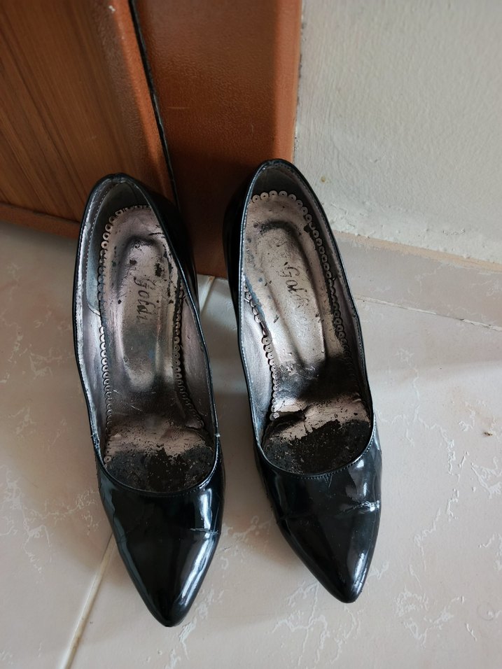 Siyah Parlak Rugan Stiletto Topuklu Kadın Ayakkabı - Görsel 2