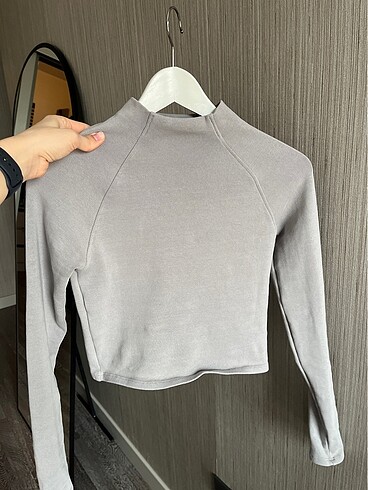 Zara crop uzun kollu bluz