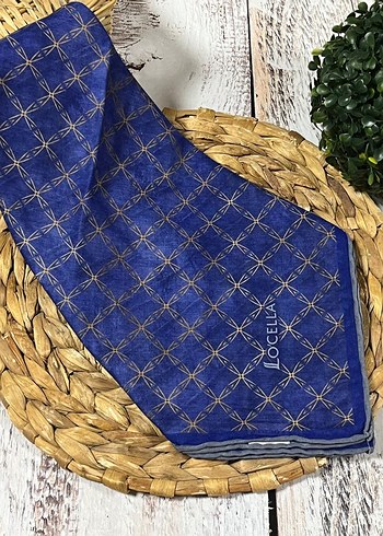 Locella Soft Eşarp 90x90 cm ölçülerindedir. - Görsel 14