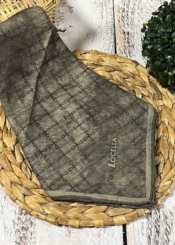 Locella Soft Eşarp 90x90 cm ölçülerindedir. - Görsel 11