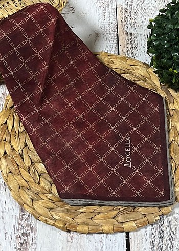 Locella Soft Eşarp 90x90 cm ölçülerindedir. - Görsel 6