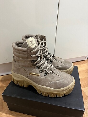 36 Beden camel Renk Lumberjack bot