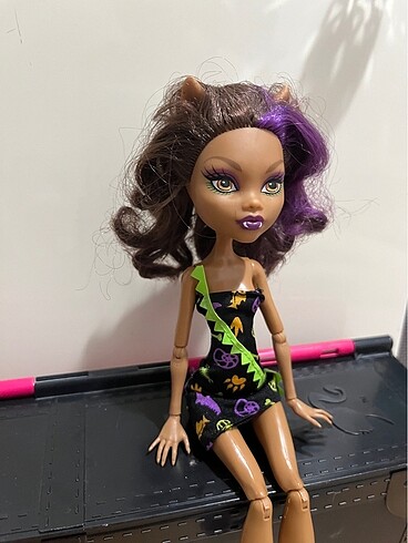  Monster high
