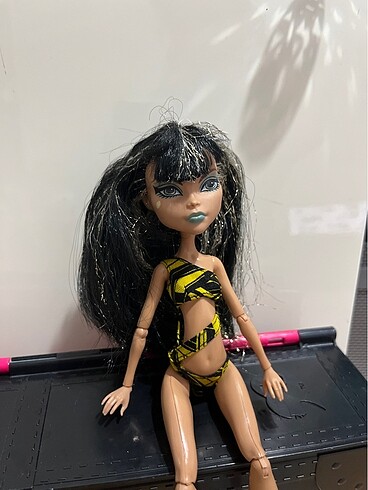 No Brand Monster High