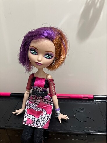  Monster High