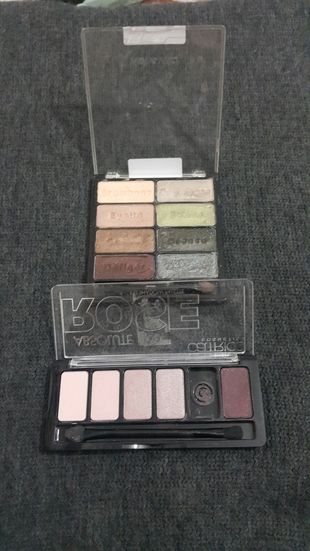 Wet'n wild comfort zone palet ve catrice palet