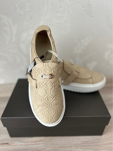 Vakko Monogram Sneakers Ayakkabı