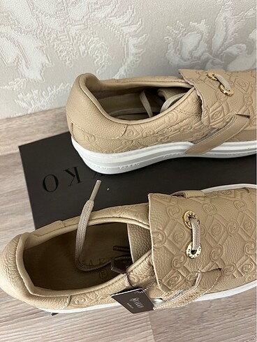 37 Beden Vakko Monogram Sneakers Ayakkabı