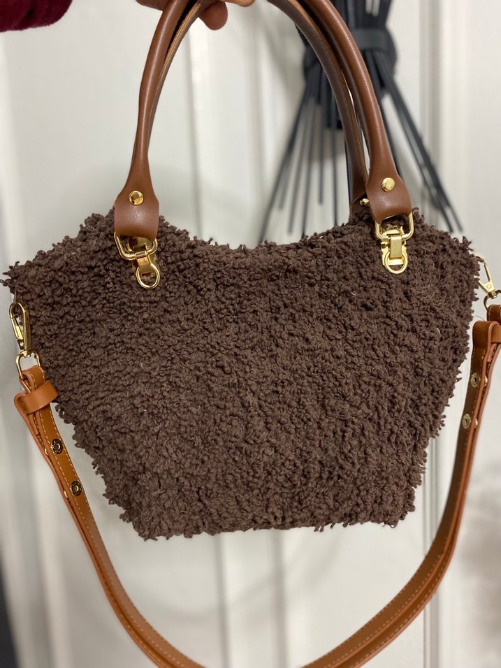 Kahverengi Peluş Detaylı Kadın Çanta - Görsel 2