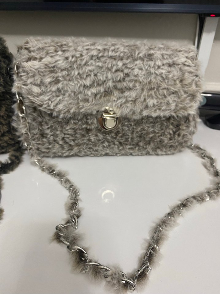 Gri Kürklü Örgü Kadın Çanta - Görsel 3