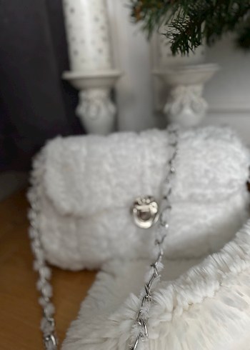 Beyaz Kürklü Kadın Omuz Çantası - Görsel 2