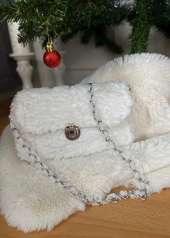 Beyaz Kürklü Kadın Omuz Çantası - Görsel 3