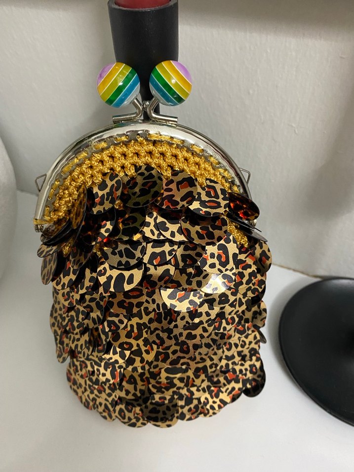 Leopar Desenli Boncuk İşlemeli Kadın Portföy Çanta - Görsel 3