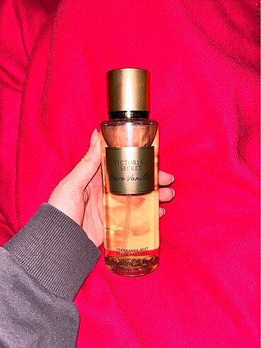 Victoria Secret Bare Vanilla