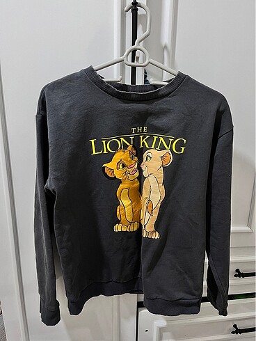 lion king sweat