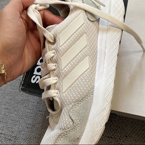 37,5 Beden Adidas kadın spor ayakkabı