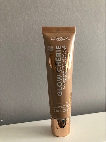 Loreal paris glow cherie