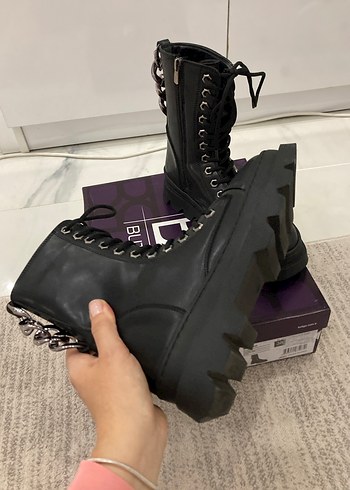 Siyah Kadın Gotik Platform Topuklu Botlar - Görsel 3