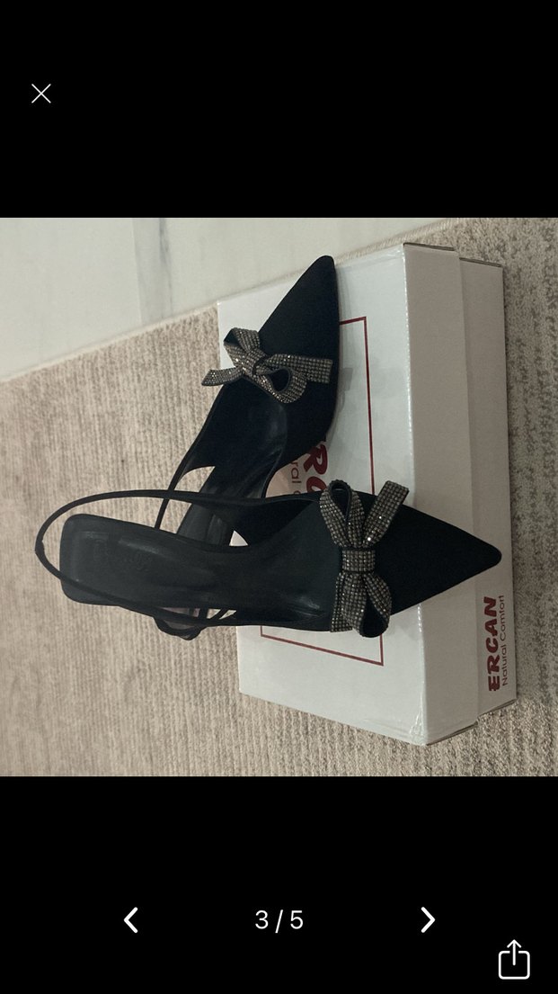 Siyah İşlemeli Fiyonklu Stiletto Topuklu Ayakkabı - Görsel 3