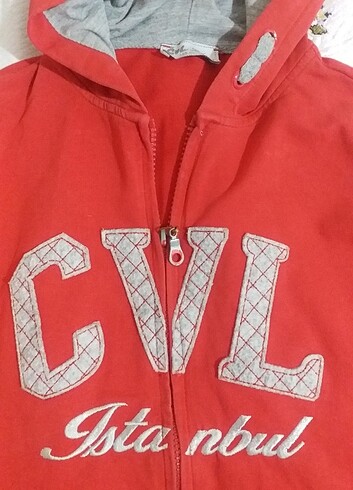 8 Yaş Beden kırmızı Renk Civil kapşonlu hırka
