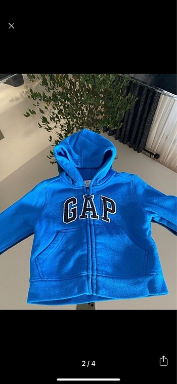 Gap 6-12 ay sweatshirt