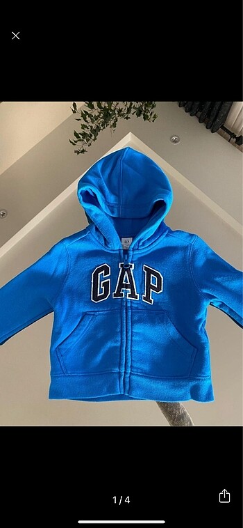 Gap Gap 6-12 ay sweatshirt